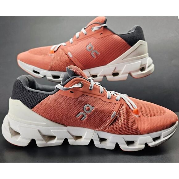 Oncloud Men 11.5 Comfy footwear